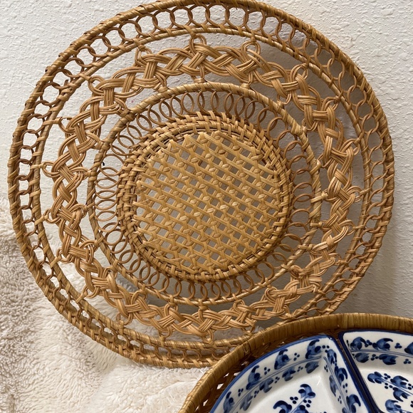 5 Piece Ceramic Crudité Set in Wicker Basket - Picture 3 of 14